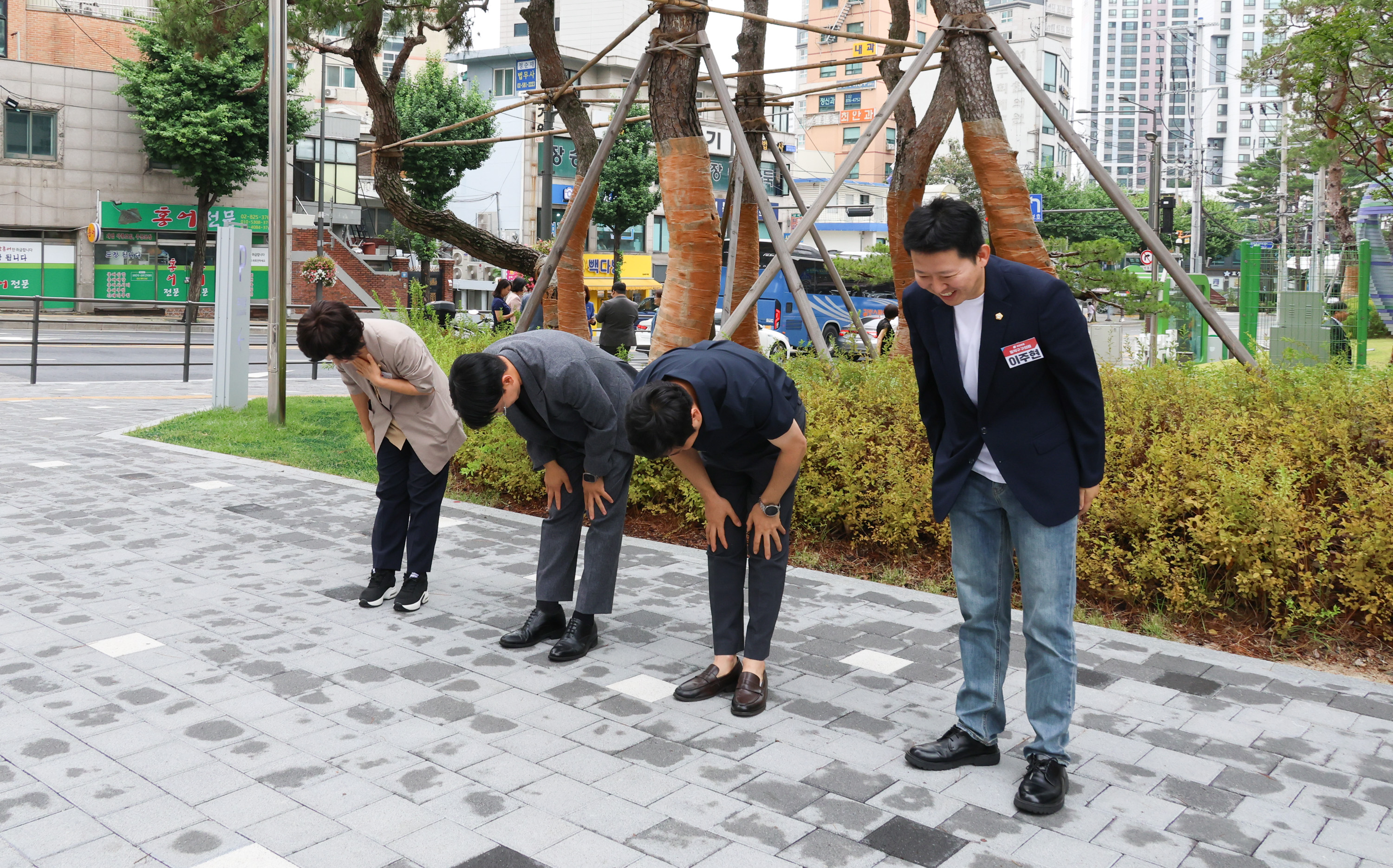 '대한노인회 동작구지회 워크숍 배웅' 게시글의 사진(5) '260703 대한노인회 동작구지회 워크숍 배웅 005.jpg'