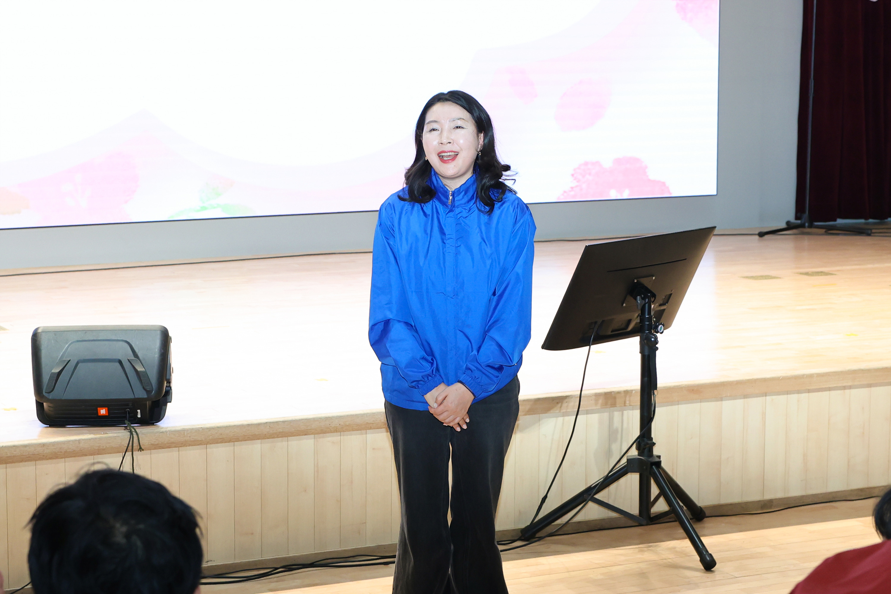 '상도은빛복지관 어버이날행사' 게시글의 사진(8) '260507 상도은빛복지관 어버이날행사 008.jpg'