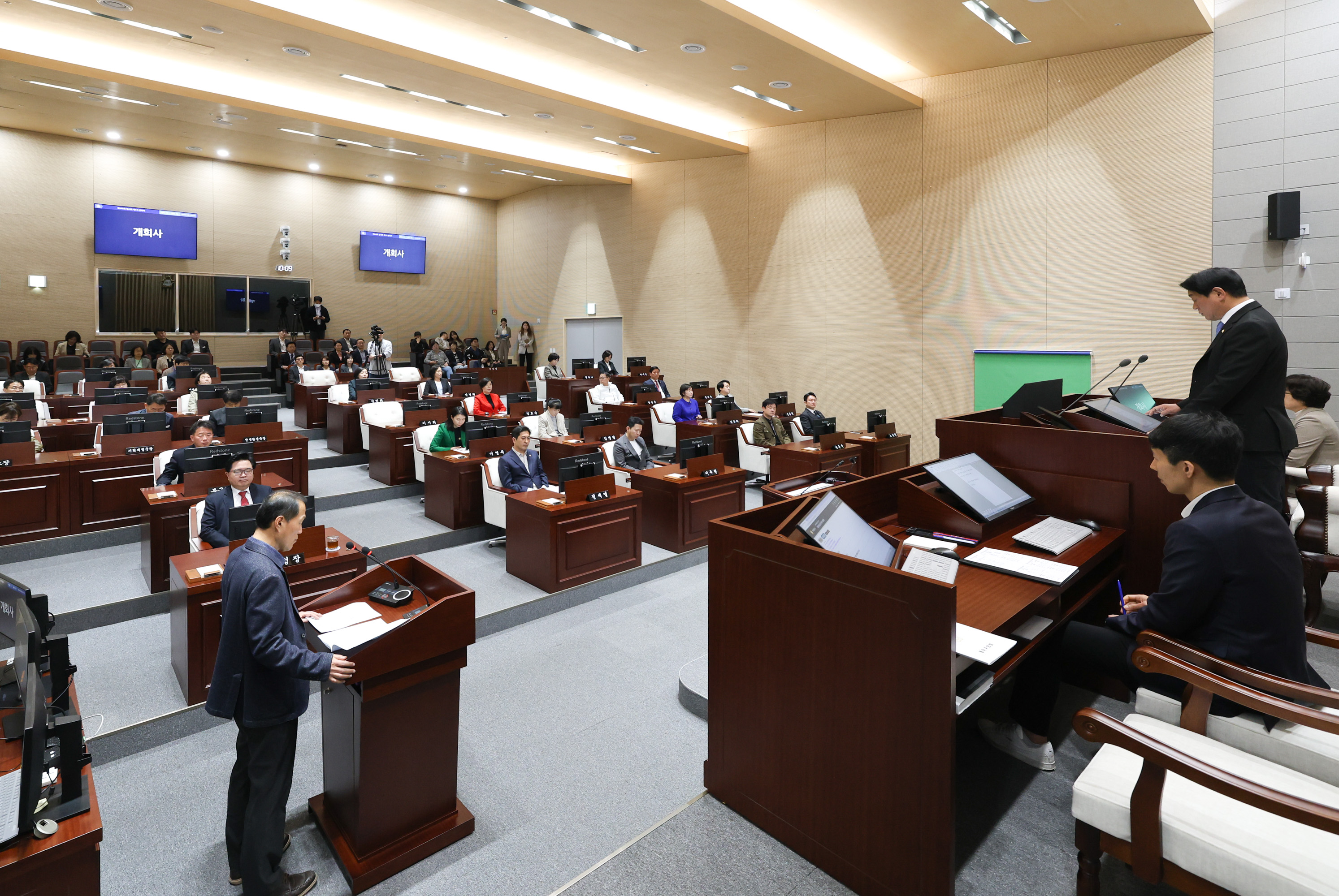 '제346회 동작구의회 임시회 제1차 본회의' 게시글의 사진(5) '260415 제346회 동작구의회 임시회 제1차 본회의 006.jpg'