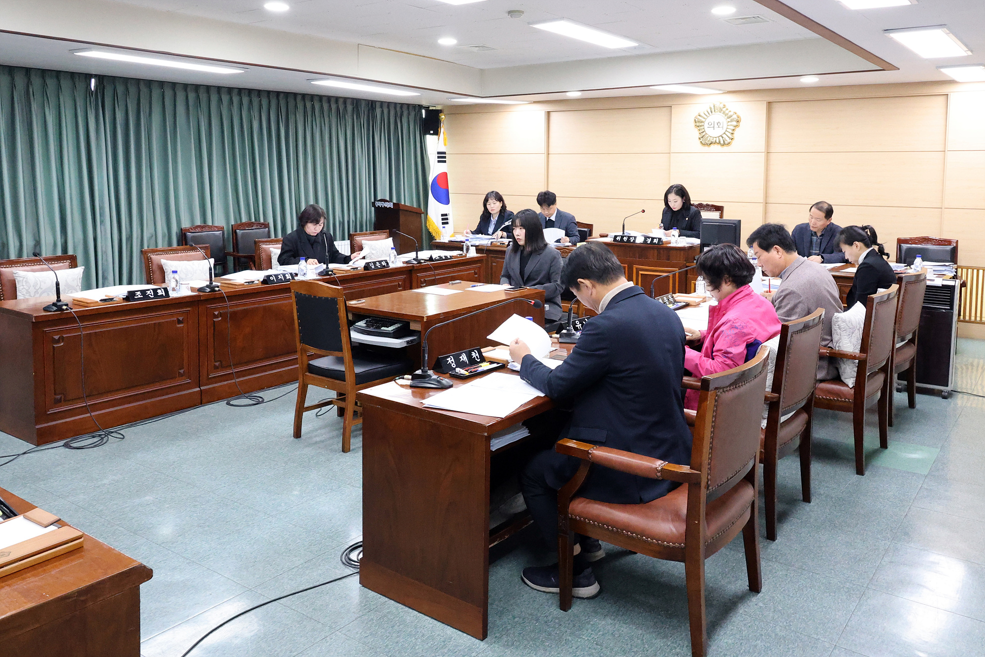 '제331회 동작구의회 제2차 정례회 행정재무위원회2' 게시글의 사진(1) '0Y1A0314.jpg' '제331회 동작구의회 제2차 정례회 행정재무위원회2' 게시글의 사진(1) '0Y1A0314.jpg'