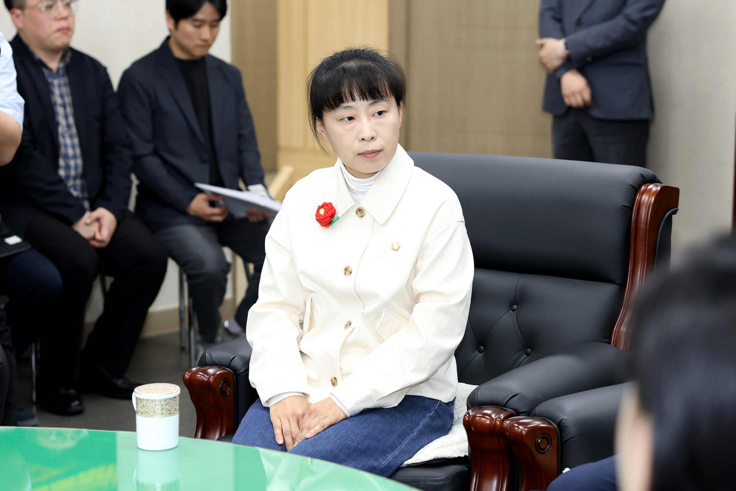 '안동시 산불피해 지원 성금 전달식' 게시글의 사진(7) '250425 안동시 산불피해 지원 성금 전달식 007.jpg' '안동시 산불피해 지원 성금 전달식' 게시글의 사진(7) '250425 안동시 산불피해 지원 성금 전달식 007.jpg'