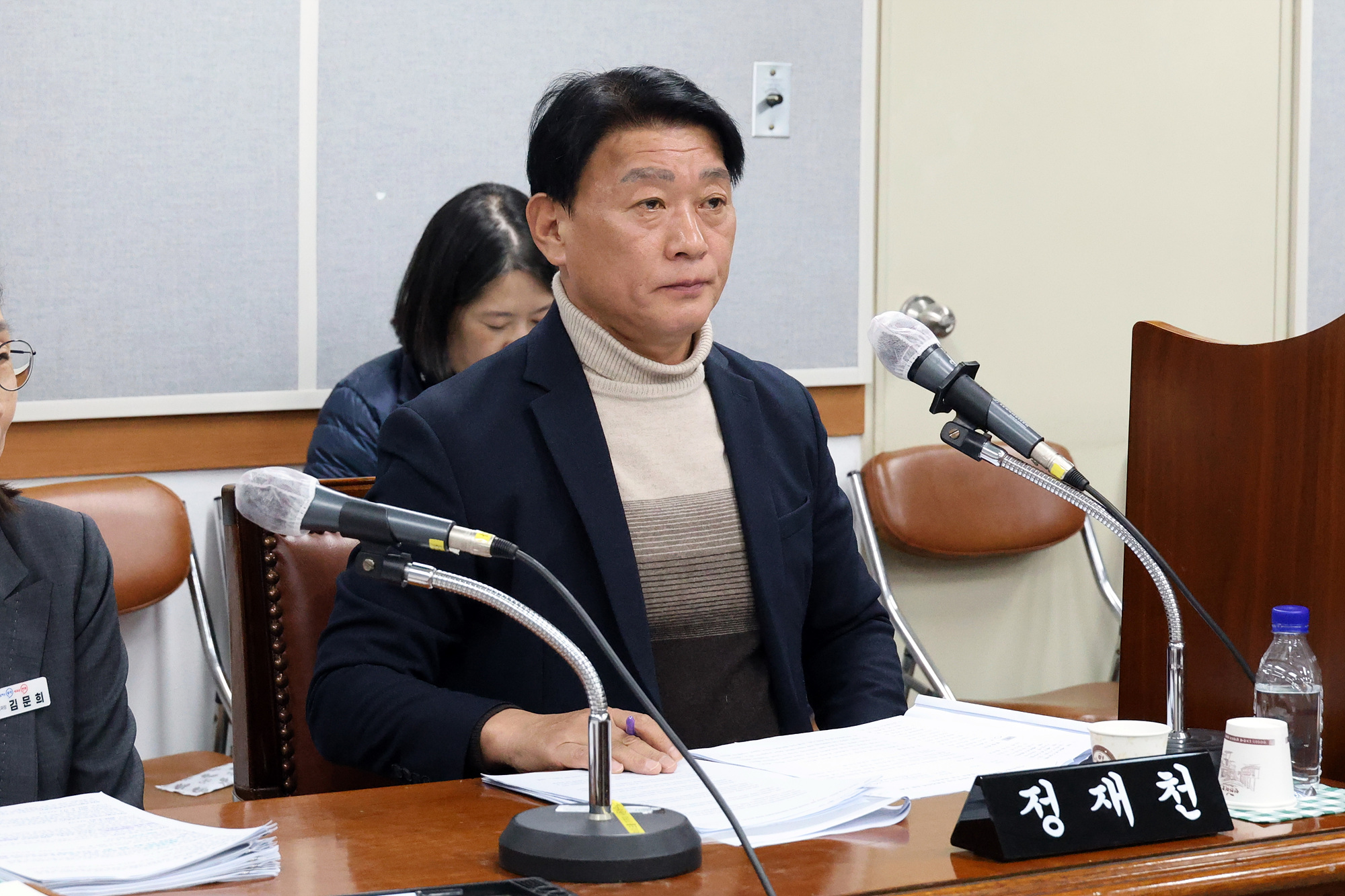 '제331회 동작구의회 제2차 정례회 행정재무위원회2' 게시글의 사진(12) '0Y1A0820.jpg' '제331회 동작구의회 제2차 정례회 행정재무위원회2' 게시글의 사진(12) '0Y1A0820.jpg'