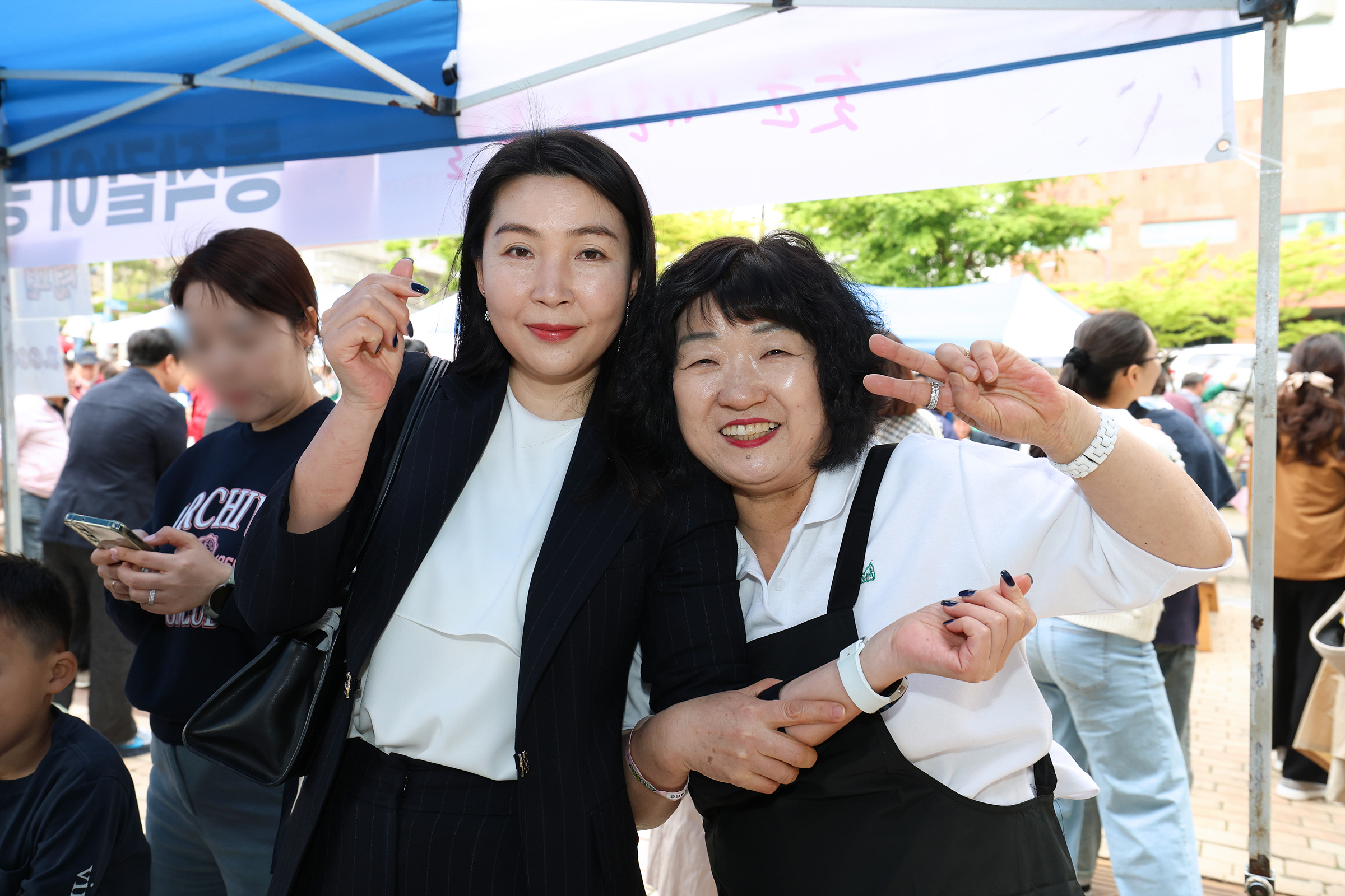 '제9회 이팝나무 꽃 축제' 게시글의 사진(25) '250427 이팝나무 꽃축제 025.jpg' '제9회 이팝나무 꽃 축제' 게시글의 사진(25) '250427 이팝나무 꽃축제 025.jpg'
