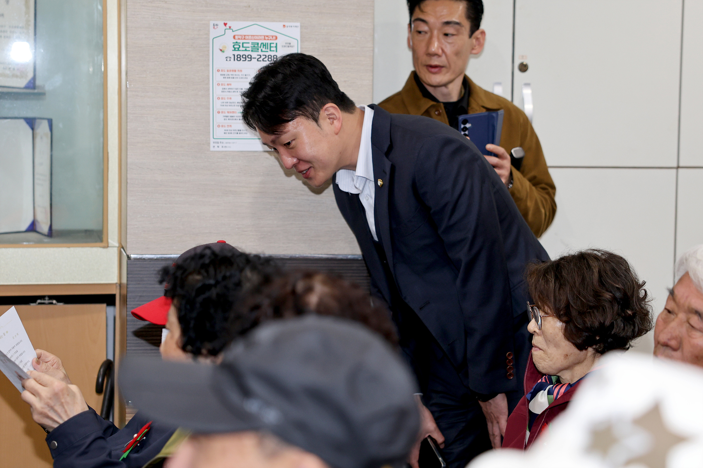 '상도종합사회복지관 가정의 달 행사' 게시글의 사진(13) '240509 상도종합사회복지관 가정의 달 행사 014.jpg' '상도종합사회복지관 가정의 달 행사' 게시글의 사진(13) '240509 상도종합사회복지관 가정의 달 행사 014.jpg'
