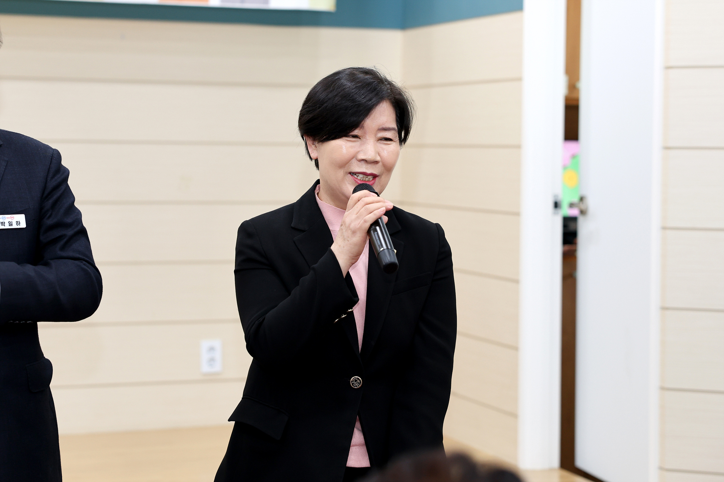 '종합사회복지관 가정의달 행사' 게시글의 사진(10) '250508 종합사회복지관 가정의달 행사 010.jpg' '종합사회복지관 가정의달 행사' 게시글의 사진(10) '250508 종합사회복지관 가정의달 행사 010.jpg'