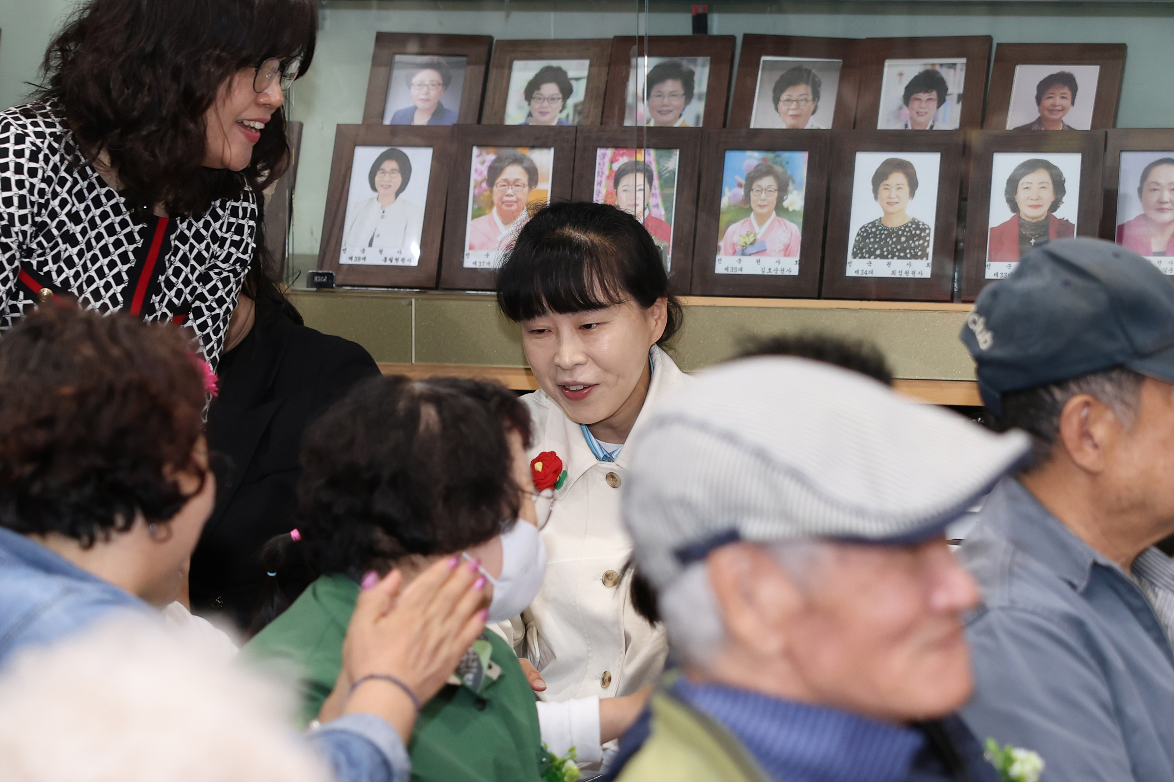 '상도종합사회복지관 가정의 달 행사' 게시글의 사진(3) '240509 상도종합사회복지관 가정의 달 행사 003.jpg' '상도종합사회복지관 가정의 달 행사' 게시글의 사진(3) '240509 상도종합사회복지관 가정의 달 행사 003.jpg'