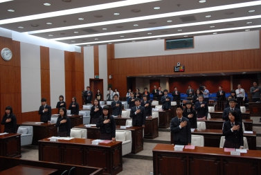 2011. 청소년 모의의회 개최(중앙대학교부속중학교)